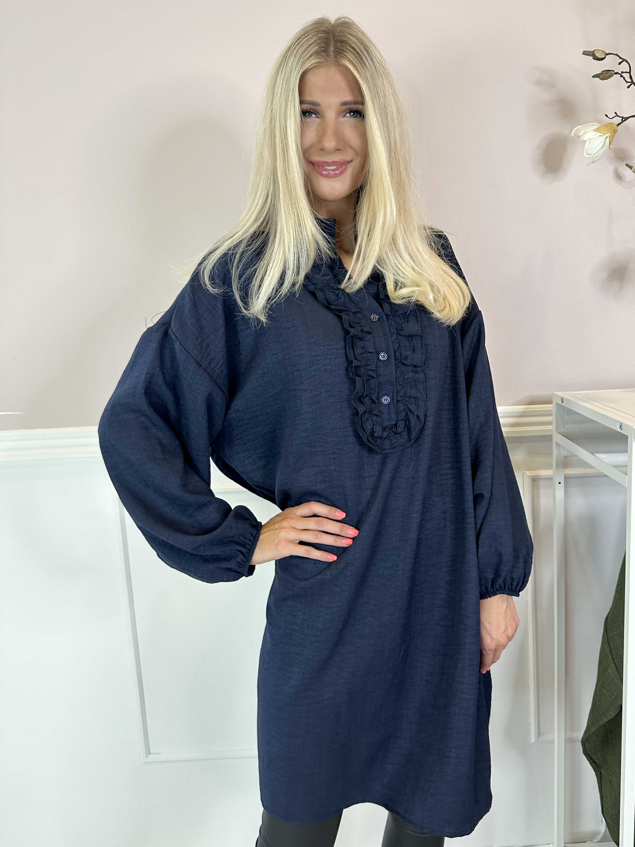 Cassia Plain - Tunikaklänning med volanger vid bröstet